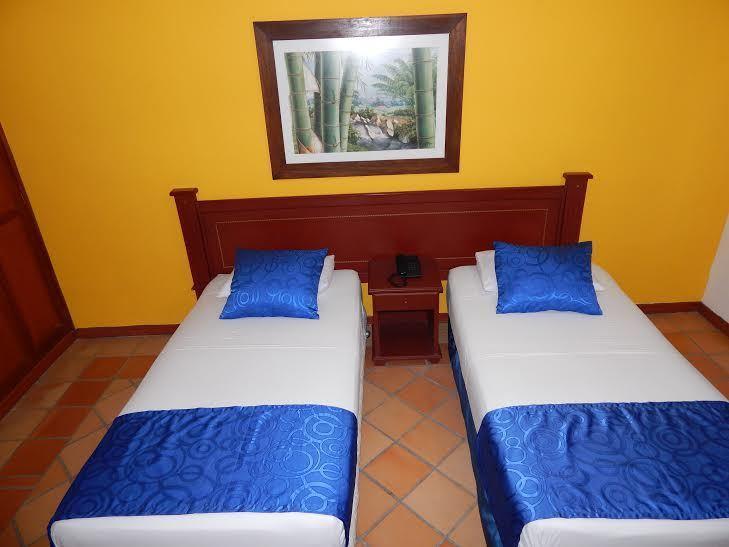 Hotel Castillo Real Армения Экстерьер фото
